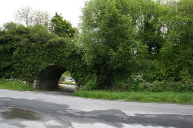 Railway bridge at crossroads south of Glaslough, Co. Monaghan ©nigreenways Railway bridge at crossroads south of Glaslough, Co. Monaghan