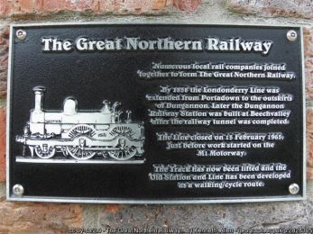 The Great Northern Railway Plaque ©Kenneth Allen The Great Northern Railway Plaque