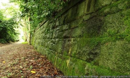 Old Scarva line near Banbridge ©Albert Bridge Old Scarva line near Banbridge