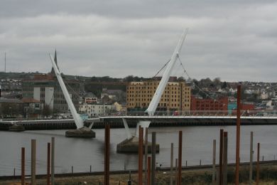 Derry Peace Bridge ©nigreenways Derry Peace Bridge