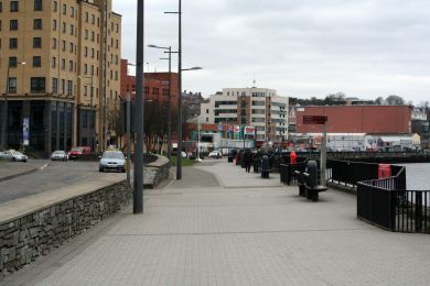 Queens Quay cycleway ©nigreenways Queens Quay cycleway