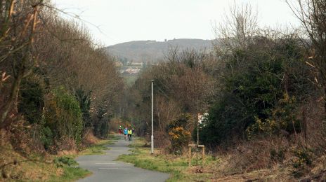 View to Scrabo Tower from the Comber Greenway at Dundonald ©nigreenways View to Scrabo Tower from the Comber Greenway at Dundonald